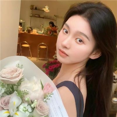 珊珊小传